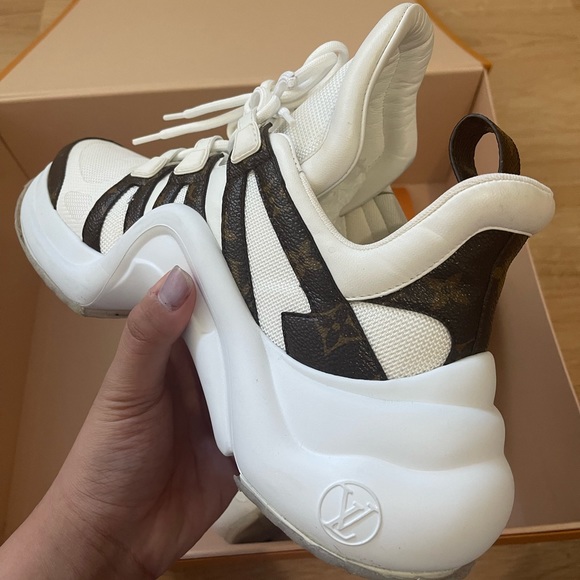 Louis Vuitton Archilight size 42 - Picture 2 of 4